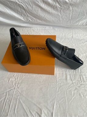 Louis Vuitton Men’s Black Leather LV Moccasin Loafers - Size 9 US